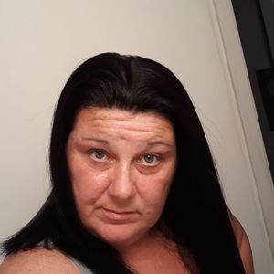 Meet your Posher, Deema